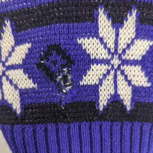 Vintage Steffner Virgin wool sweater, Christmas sweater, Snowflake ski sweater, - Picture 8 of 8